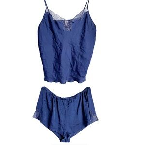 Victorias Secret Blue Satin Camisole and Shorts Set VS Womens Sleepwear Size XL